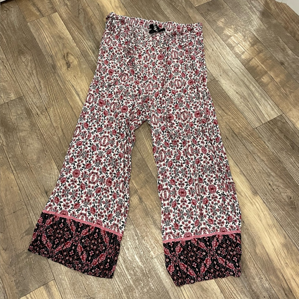 Torrid Black and Pink Floral Women's Pants